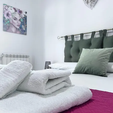 Il Sole 2 Piano Apartment *